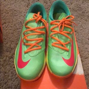 KD Sour Patch Kids Size 5.5